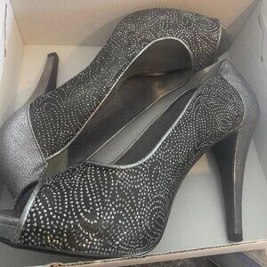 8.5 Peep Toe Pewter Sparkly Holiday Party High Heels Style & Co.